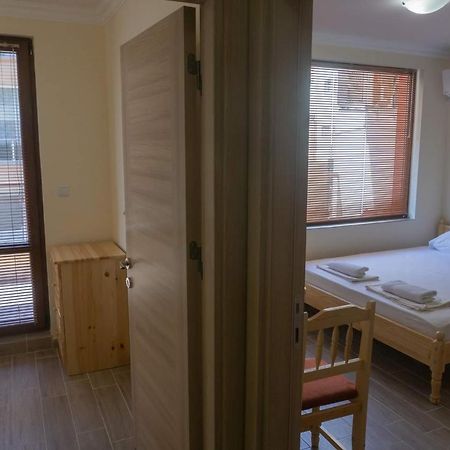 Rent Apartments Martin Beach Pomorie Eksteriør bilde