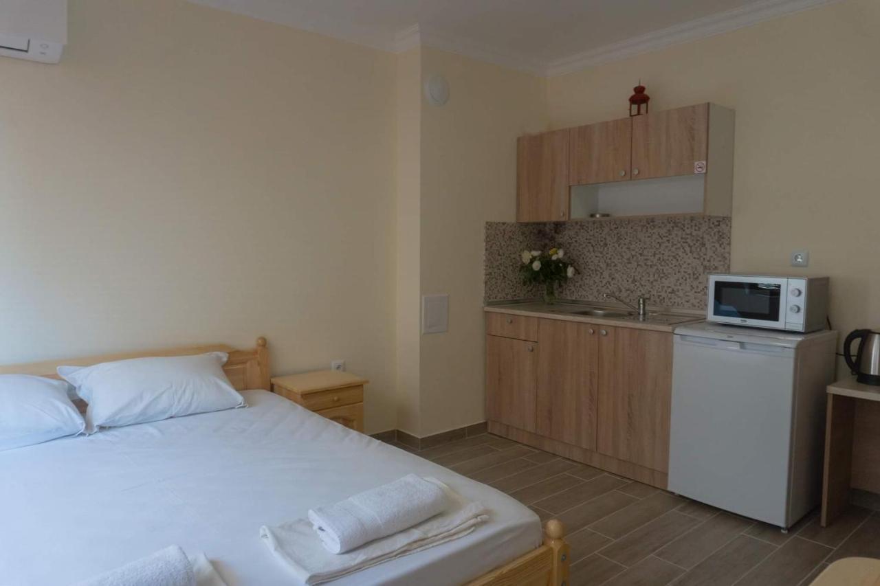 Rent Apartments Martin Beach Pomorie Eksteriør bilde